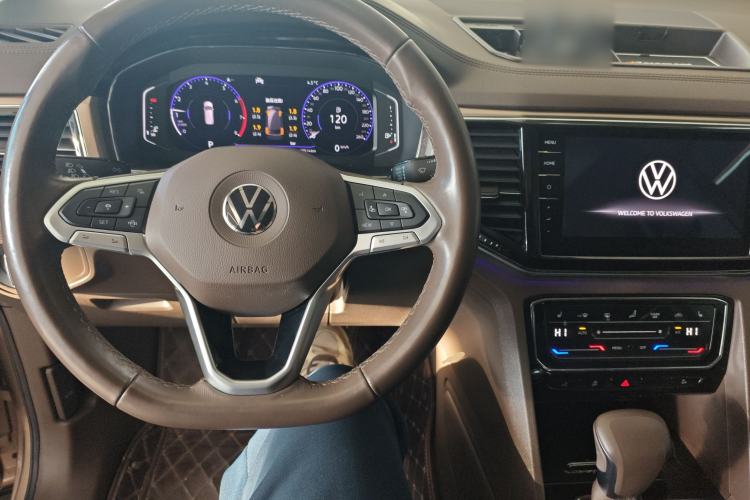 Used Volkswagen Viloran 2020 380TSI Prestige Edition
