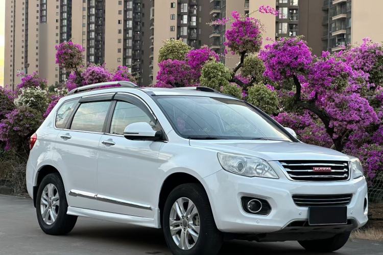 Used Haval H6 2013 Upgraded Model 1.5T Manual Two-Wheel Drive Elite Version
