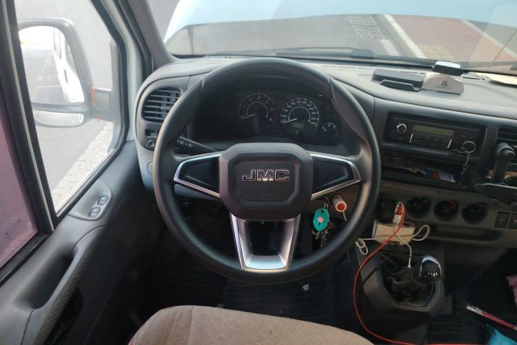 Used JMC Transit 2017 2.8T Commercial Version Short Wheelbase Mid-Roof 6/7/8-Seater JX493
