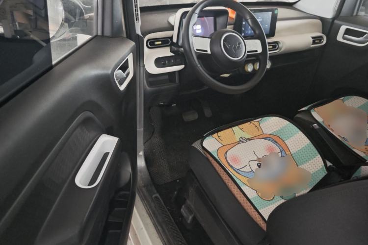 Used Wuling Hongguang MINIEV 2024 3rd Generation 215km Advanced Version