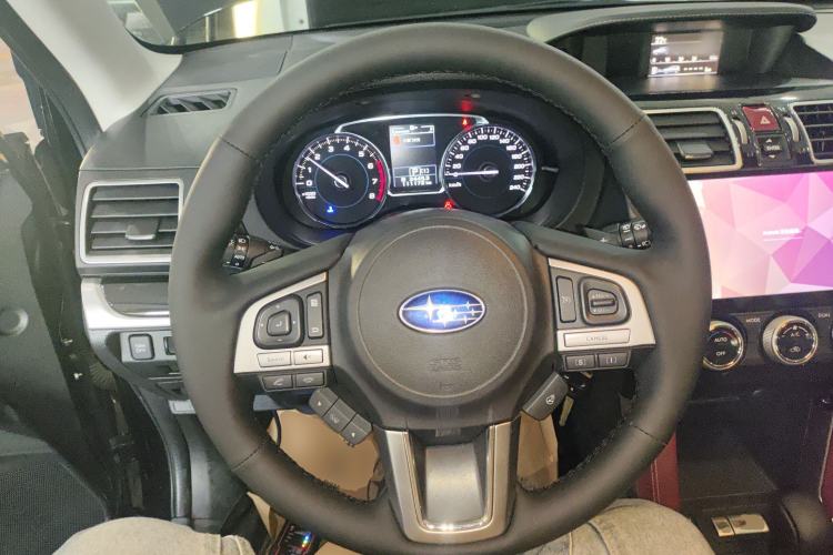 Used Subaru Forester 2016 2.5i Luxury Navigation Edition
