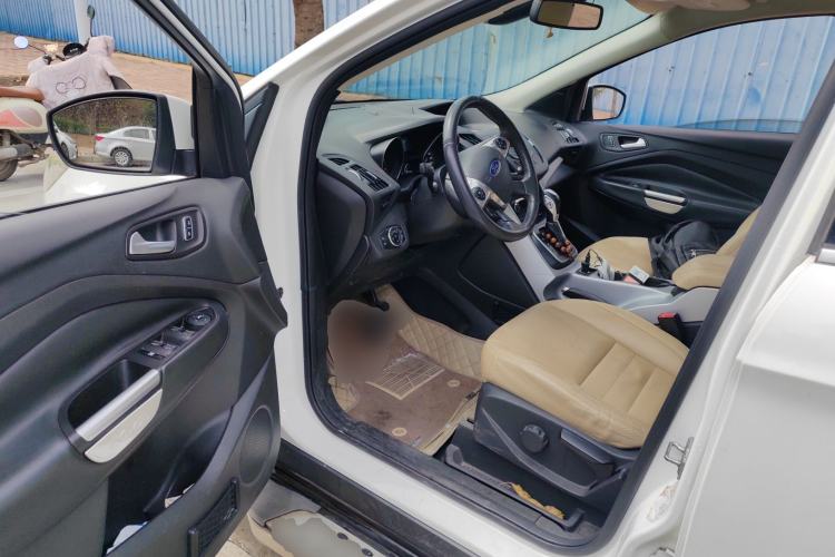 Used Ford Kuga 2013 1.6L GTDi Two-Wheel-Drive Trend Model
