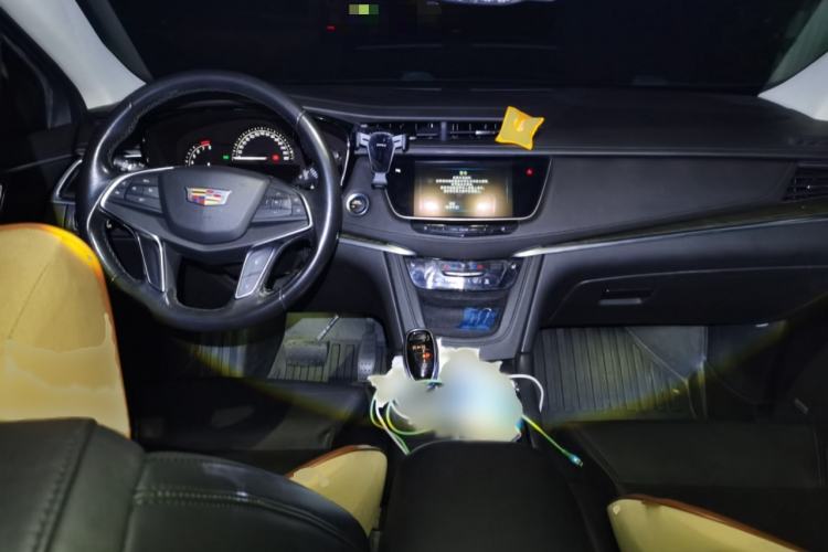 Used Cadillac XT5 2017 Anniversary Edition 28T Four-Wheel Drive Luxury Model