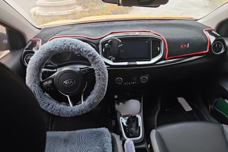 Used Kia kx1 Stonic 2021 1.4L Automatic Fun & Sport Edition
