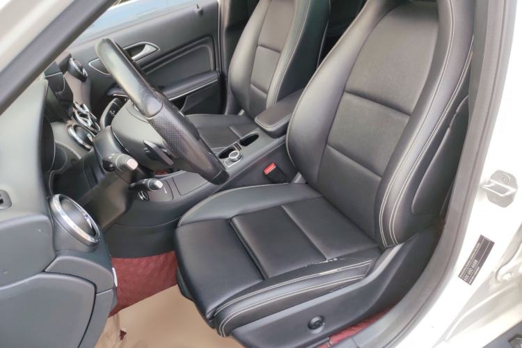 Used Mercedes-Benz GLA 2016 GLA 200 Fashion Model
