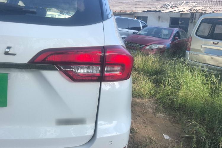 Used Haval M6 2018 Revised Version 1.5T DCT Two-Wheel Drive Elite Edition
