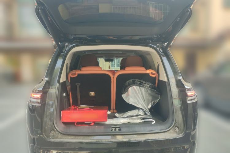 Used Leapmotor C16 2024 Range-Extended 200 Luxury Edition
