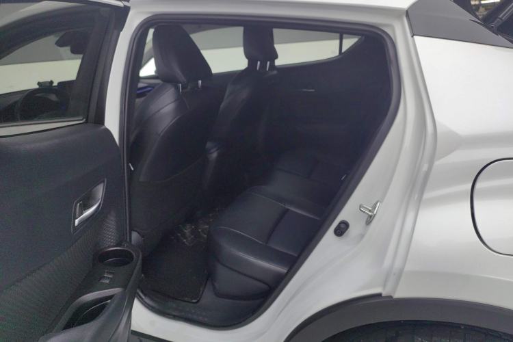 Used Toyota C-HR 2021 2.0L Luxury Edition
