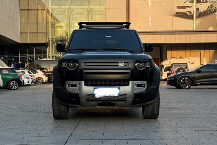 Used Land Rover Defender 2022 110 P400 Dark Edition