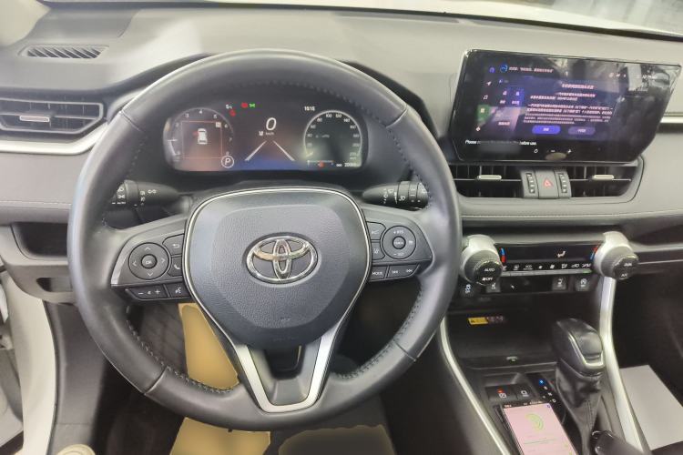 Used Toyota RAV4 2023 2.0L CVT Two-Wheel Drive Fashion Plus Edition
