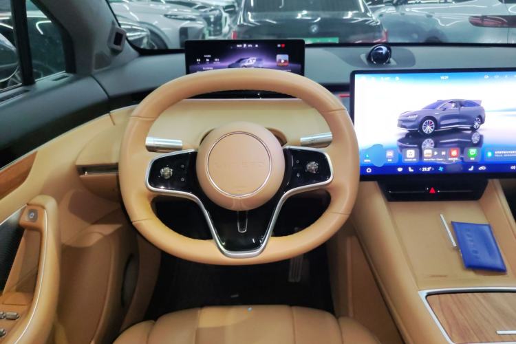 Used Hima Luxeed R7 2024 All-Electric 736 km Ultra