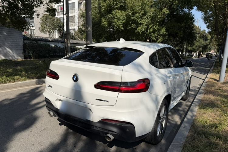 Used BMW X4 2021 xDrive 25i M Sport Package
