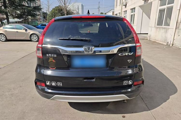 Used Honda CR-V 2016 2.0L two-wheel drive Urban Edition
