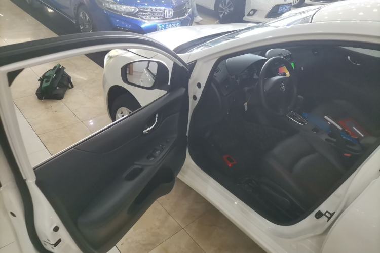 Used Nissan Tiida 2014 1.6L CVT Comfort Model