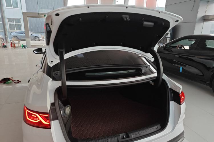 Used BYD Qin L 2024 DM-i 120KM Beyond Model
