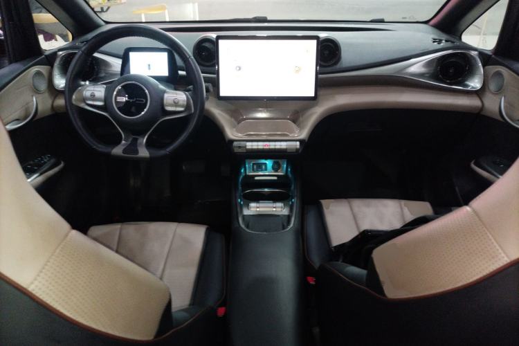 Used BYD Dolphin 2023 420 km Fashion Edition
