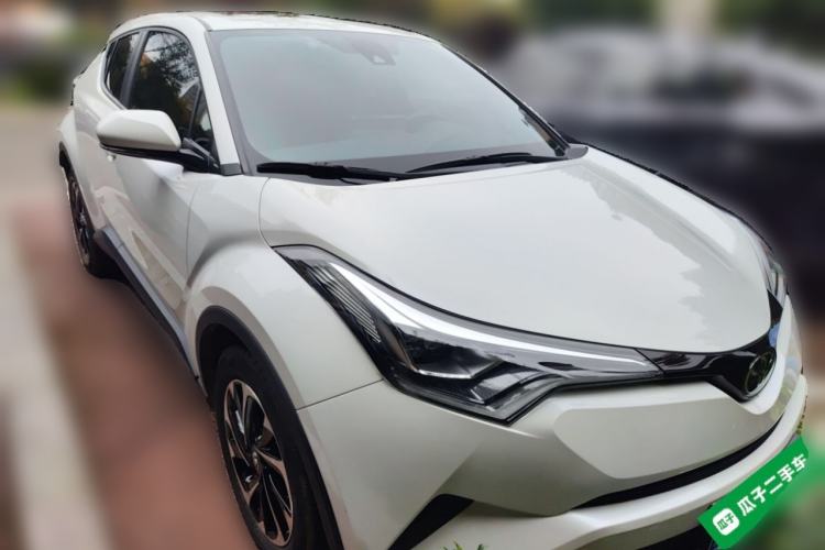 Used Toyota IZOA 2020 2.0L Yichi Version
