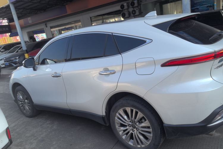Used Toyota Harrier 2022 2.0L CVT Two-Wheel Drive Deluxe Edition