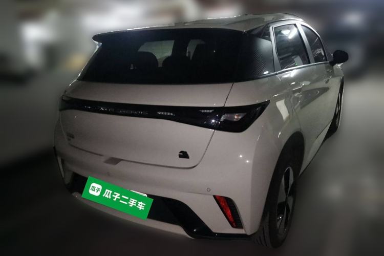 Used BYD Dolphin 2023 420 km Fashion Edition
