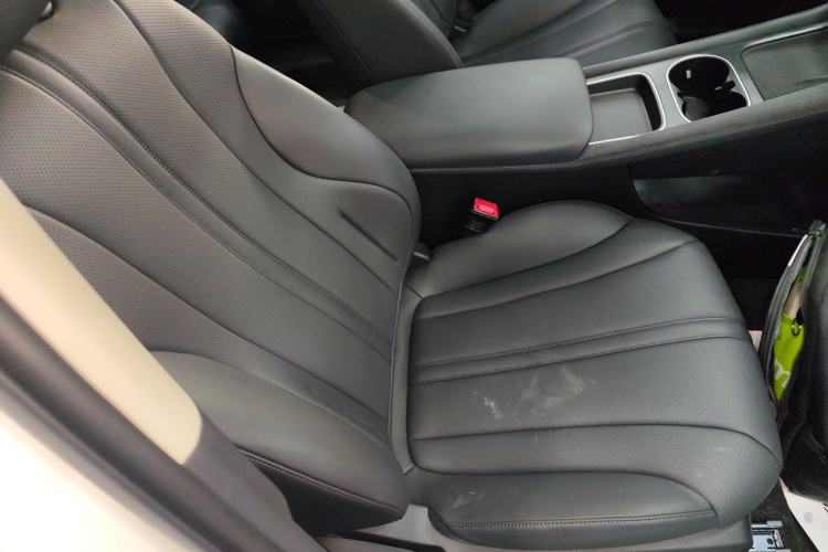 Used Roewe D7 2025 DMH 125km World Champion Excellence Edition
