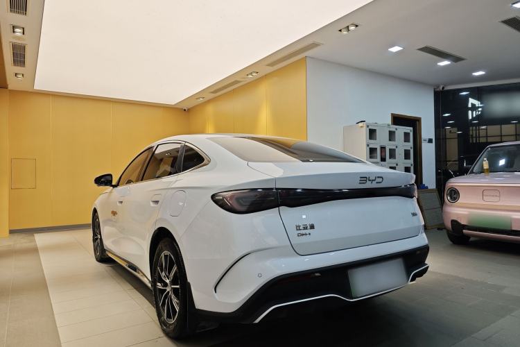 Used BYD Seal 06 New Energy 2024 DM-i 80KM Prestige Model
