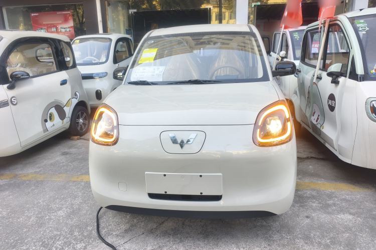 Used Wuling Hongguang MINIEV 2025 Four-Door Version Advanced Edition
