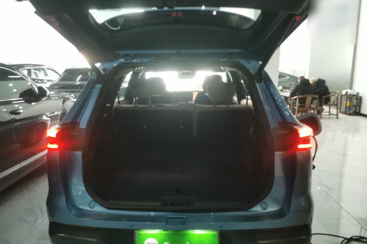 Used Chery Tiggo 8 PLUS C-DM 2025 1.5T 116 km Prestige Version 5 Seats
