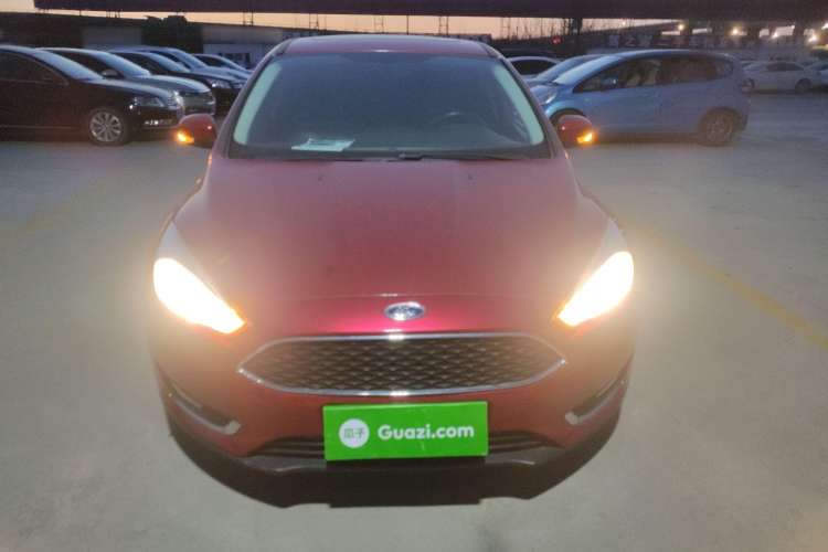 Used Ford Focus 2015 Hatchback 1.6L Automatic Fashion Edition
