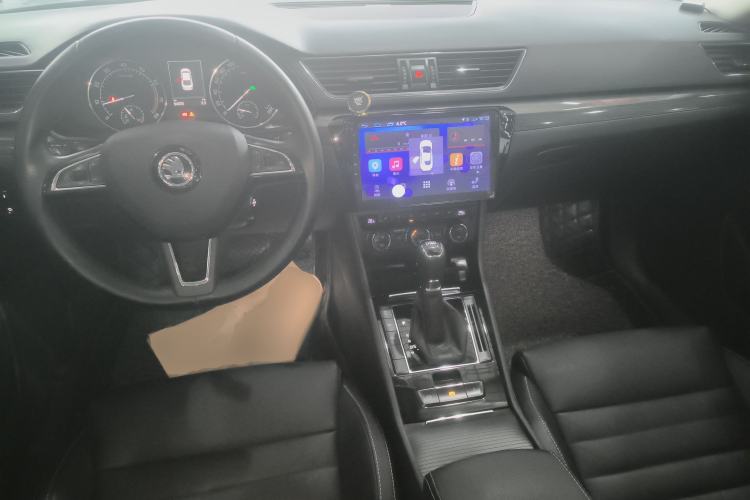 Used Skoda Superb 2016 TSI330 DSG Smart Drive Edition
