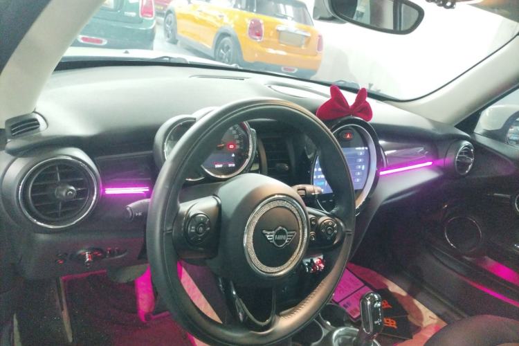 Used  MINI 2019 1.5T ONE PLUS