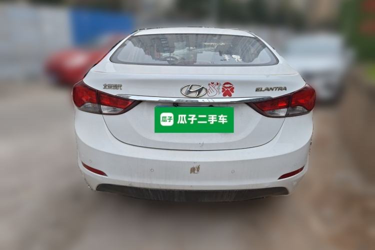 Used Hyundai Elantra (5th Generation / Langdong) 2016 1.6L Automatic Smart Version