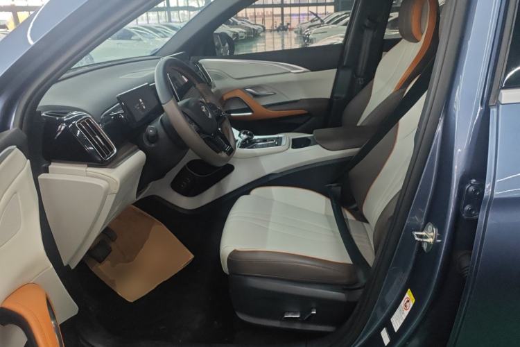 Used BYD Song Pro New Energy 2023 Champion Edition DM-i 110KM Beyond Model
