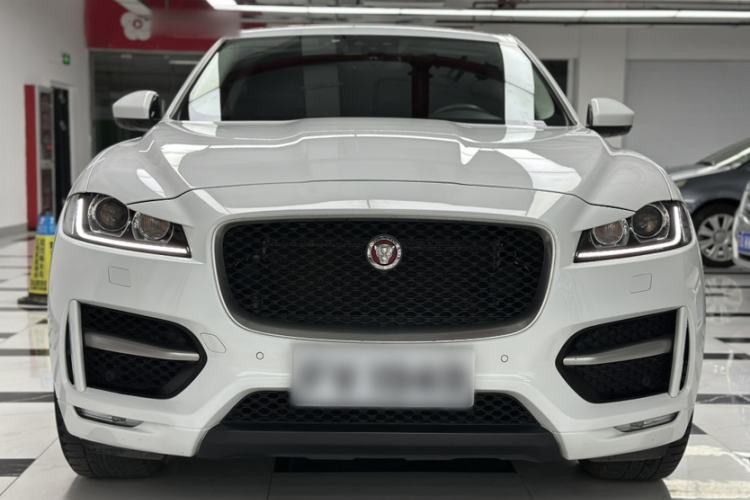 Used Jaguar F-PACE 2018 Restyled 2.0T All-Wheel-Drive R-Sport Sport Edition

