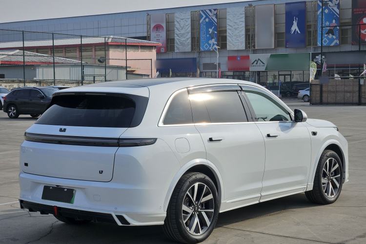 Used Li Auto L7 2023 Pro Model
