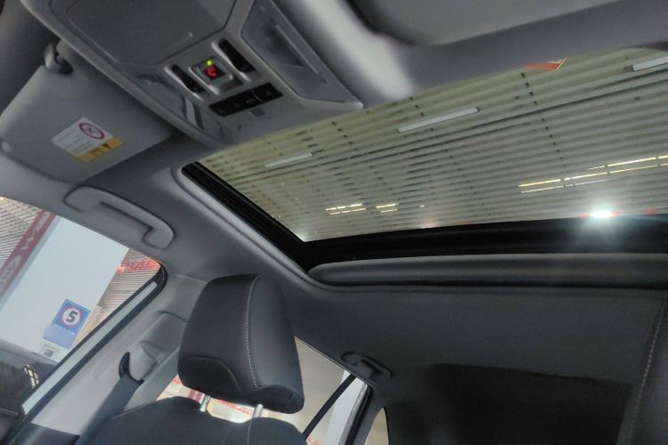 Used Toyota RAV4 2022 2.0L CVT Two-Wheel Drive Fashion Plus Edition
