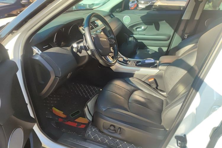 Used Land Rover Range Rover Evoque 2018 240 PS SE Smart Brilliance Edition
