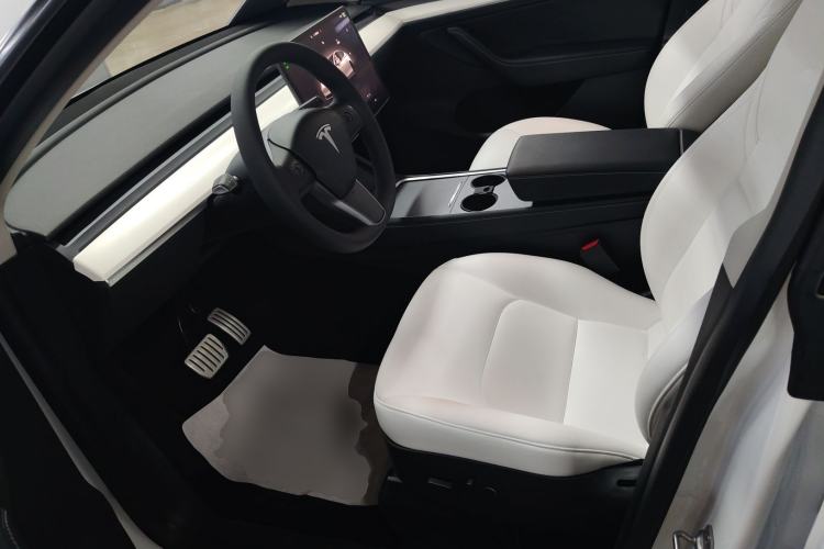 Used Tesla Model Y 2021 Performance High-Performance All-Wheel-Drive Version
