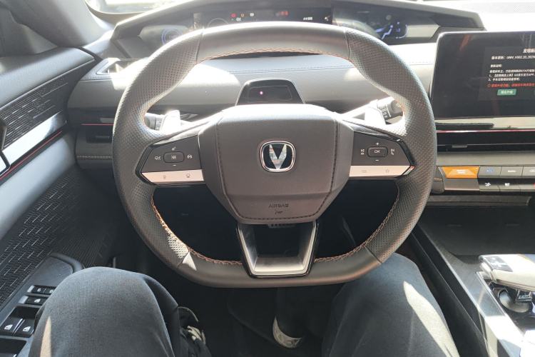 Used Changan UNI-V 2024 1.5T Prestige Sport Edition
