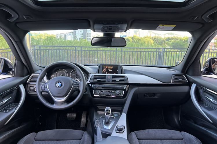 Used BMW 3 Series 2017 320i M Sport
