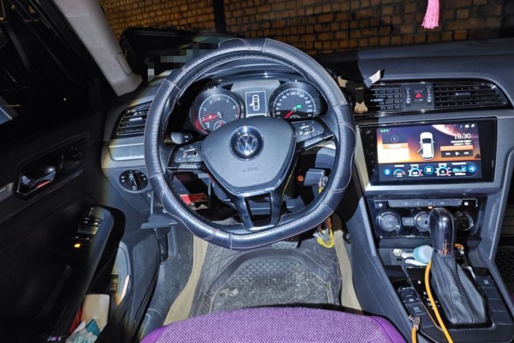 Used Volkswagen Lamando 2015 280TSI DSG Comfort Edition