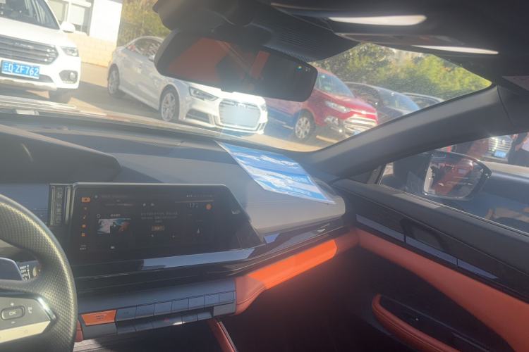 Used Changan UNI-V 2023 1.5T Sport Edition
