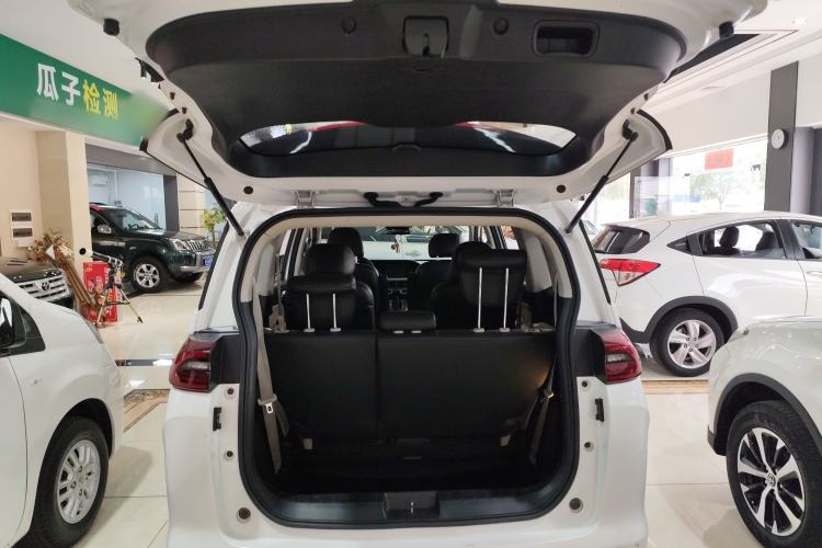 Used GAC Trumpchi M6 2019 270T DCT Elite Edition (7-seater) China VI
