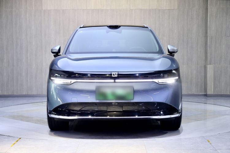 Used Zeekr 7X 2025 100 kWh Long-Range Rear-Wheel Drive with Intelligent Driving Features
