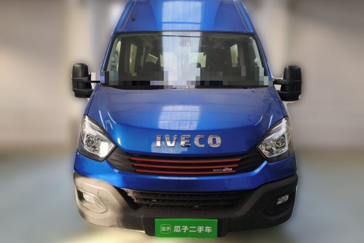 Used Iveco Eurocargo 2020 3.0T Automatic Chao Rui Long Wheelbase Short Overhang High Roof F1C