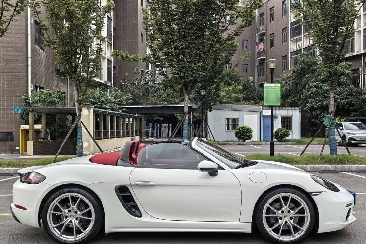 Used Porsche 718 2022 Boxster 2.0T
