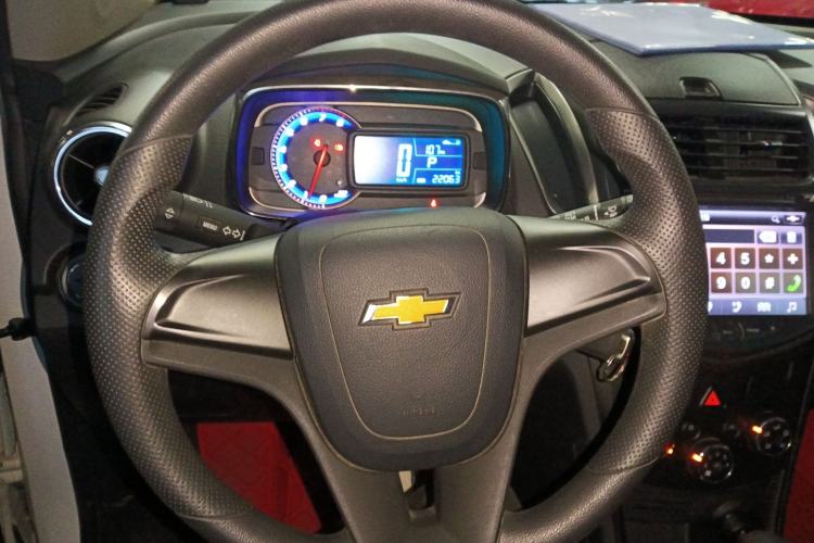 Used Chevrolet Trax 2016 1.4T Automatic Two-Wheel Drive Comfort Version with Sunroof