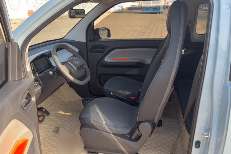 Used Wuling Hongguang MINIEV 2020 Zizai Version Lithium-NMC
