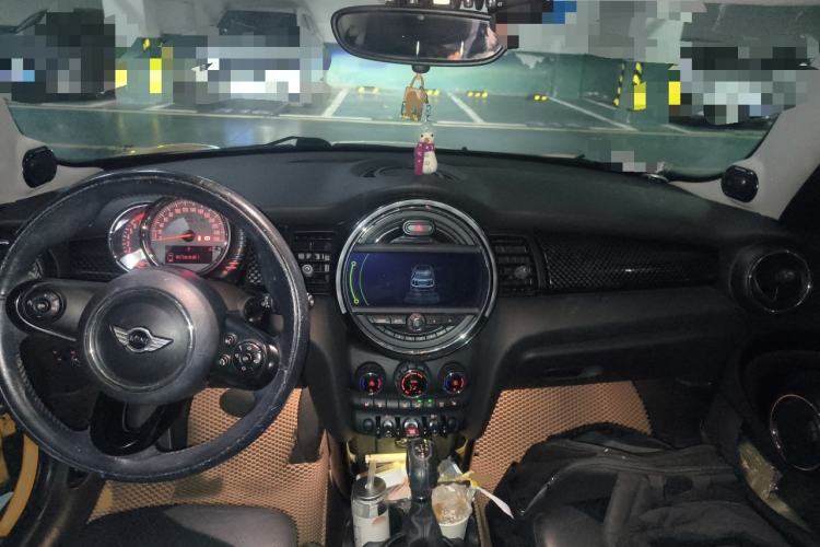 Used  MINI 2015 2.0T COOPER S Five-Door Edition
