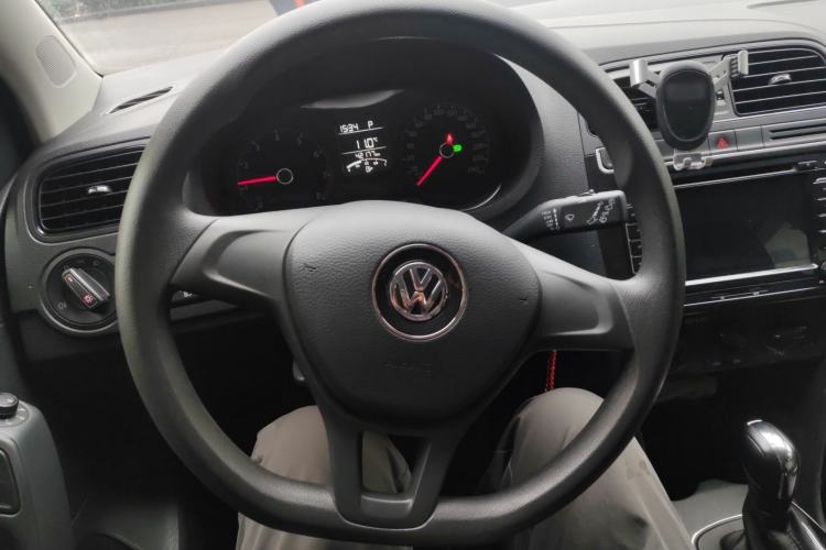 Used Volkswagen Polo 2016 1.4L Automatic Trendy Model
