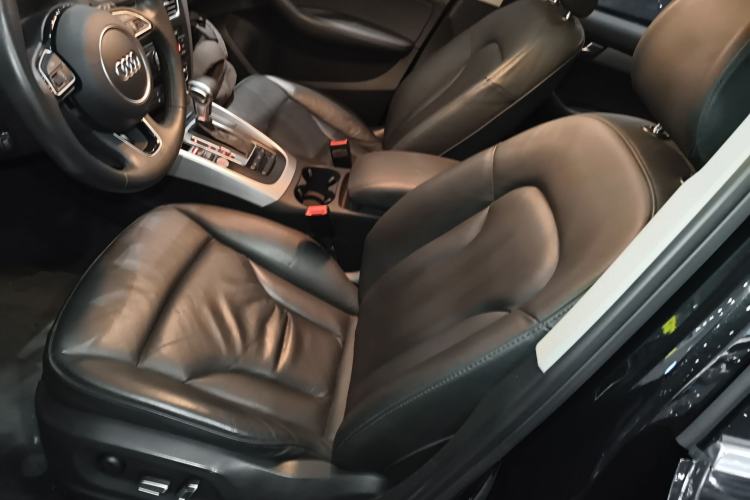 Used Audi Q5 2017 Plus 40 TFSI Technology Model
